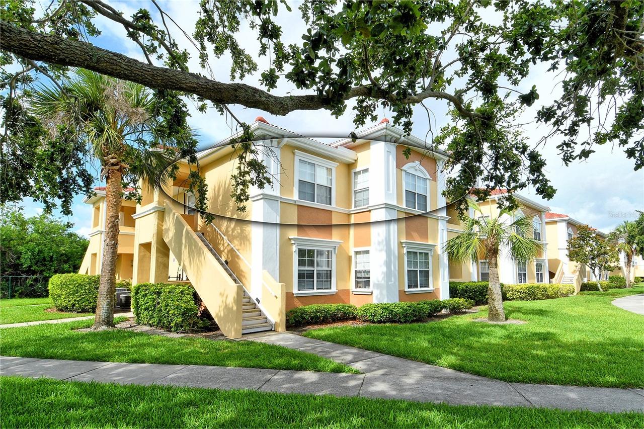 1010 Villagio Cir. #201, Sarasota, FL 34237