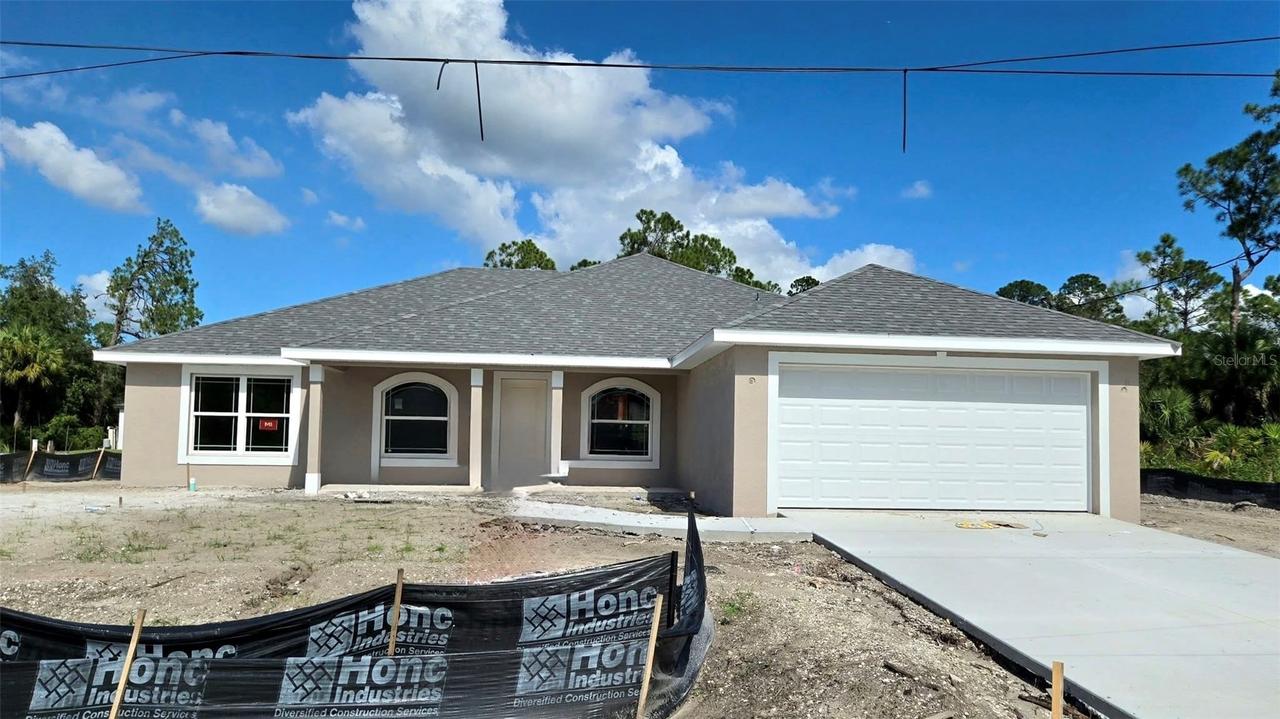 2104 Bennett Ln., North Port, FL 34288