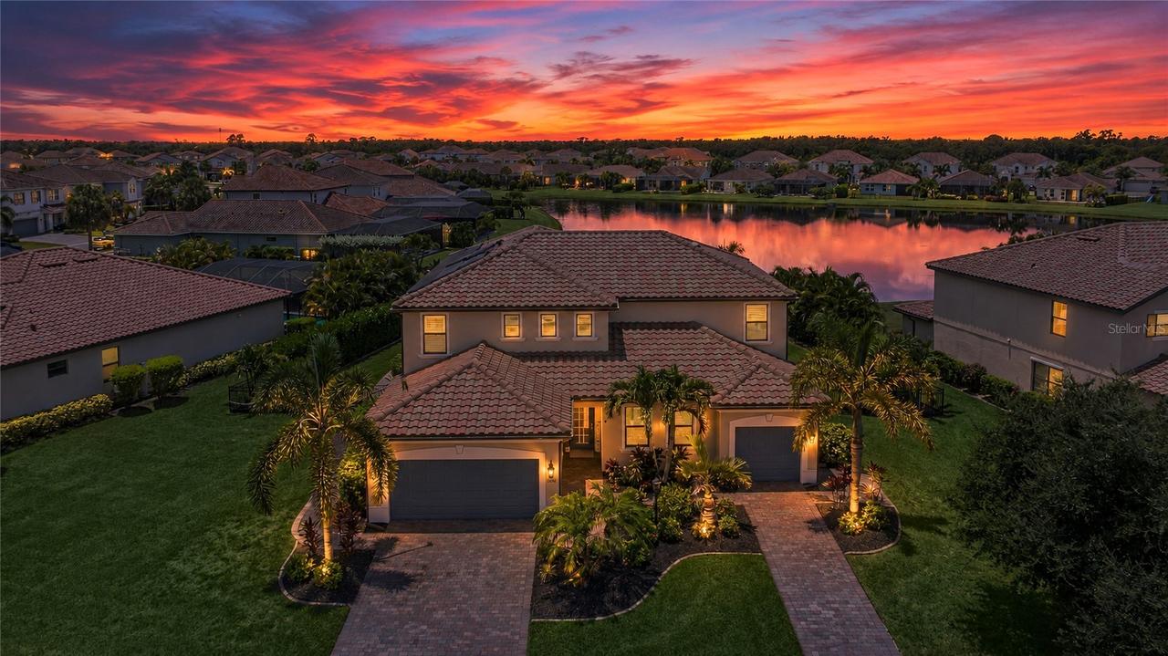 13510 Saw Palm Creek Tr., Bradenton, FL 34211