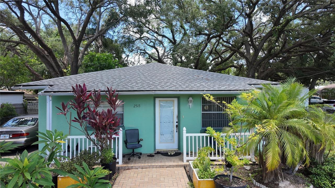 2515 W Powhatan Ave., Tampa, FL 33614