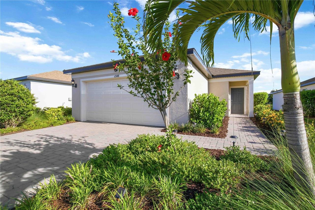 6548 Silverstar Dr., Sarasota, FL 34240