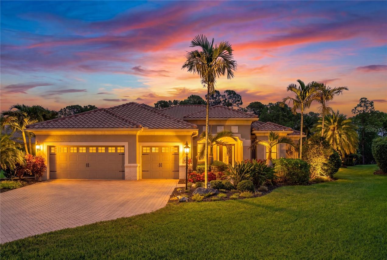 8276 Larkspur Cir., Sarasota, FL 34241