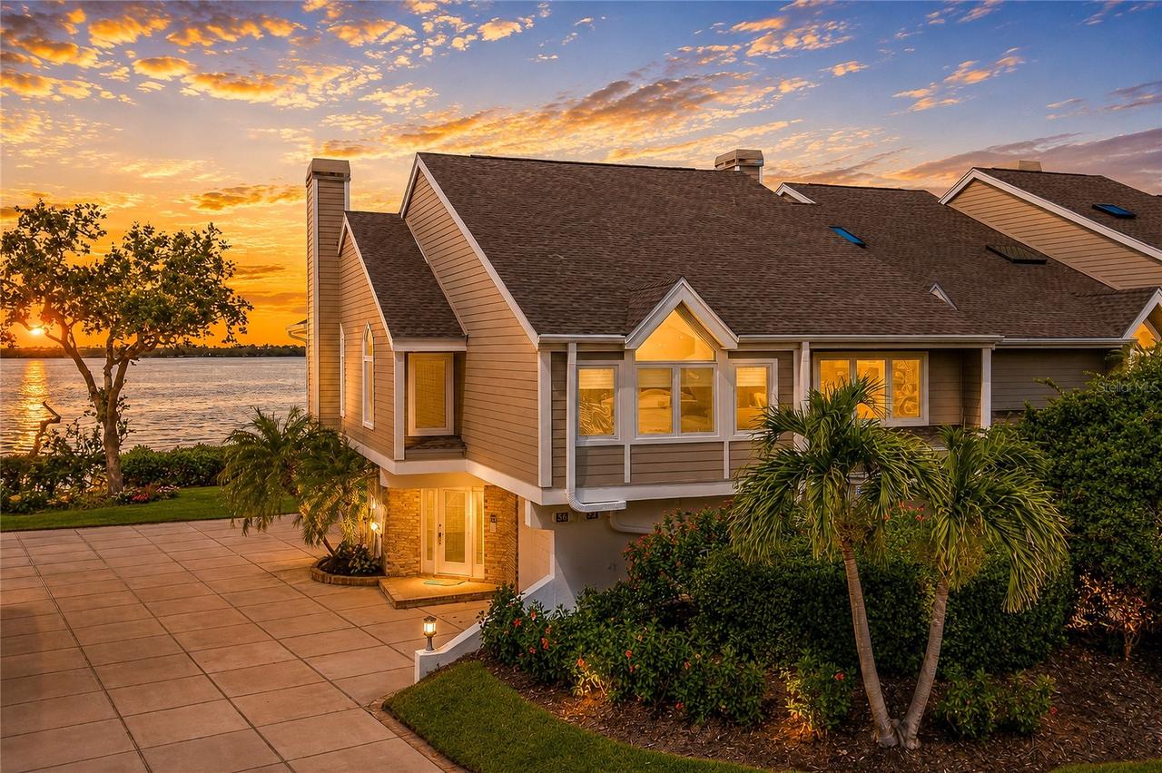 56 Tidy Island Blvd., Bradenton, FL 34210