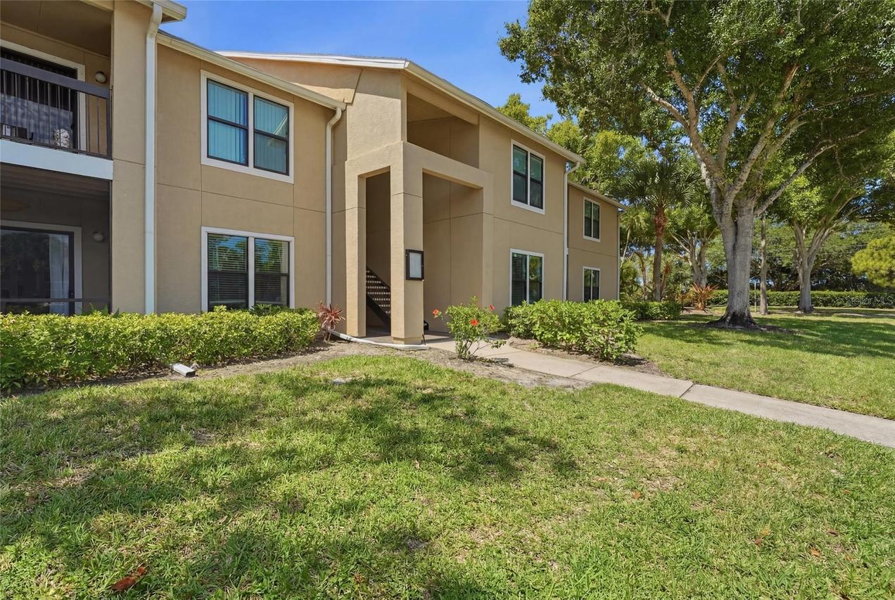 4057 Crockers Lake Blvd. #17, Sarasota, FL 34238