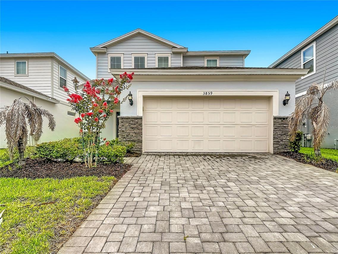 3859 Lana Ave., Davenport, FL 33897