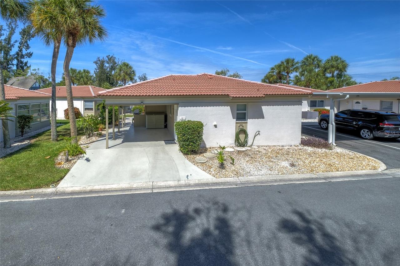 161 Vista Hermosa Cir. #26A, Sarasota, FL 34242
