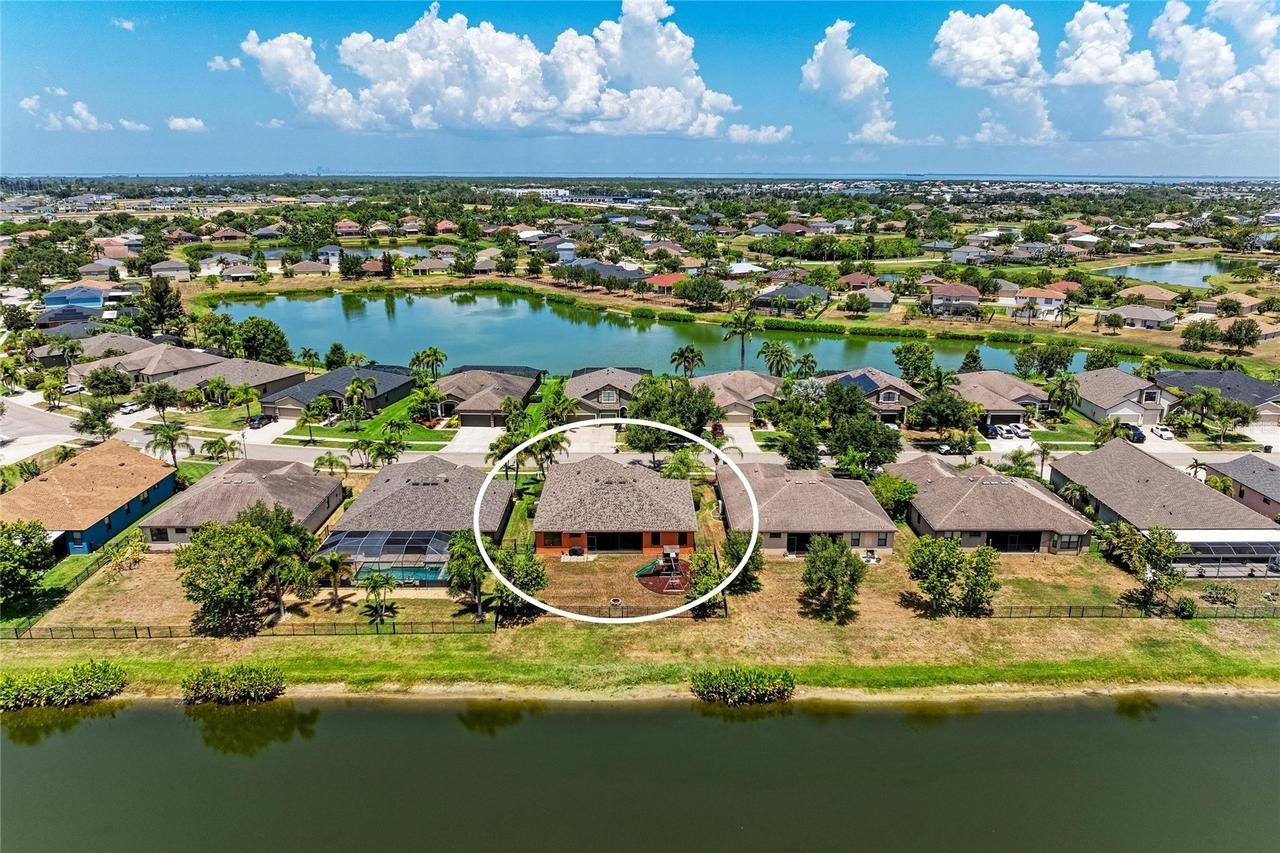316 Star Shell Dr., Apollo Beach, FL 33572