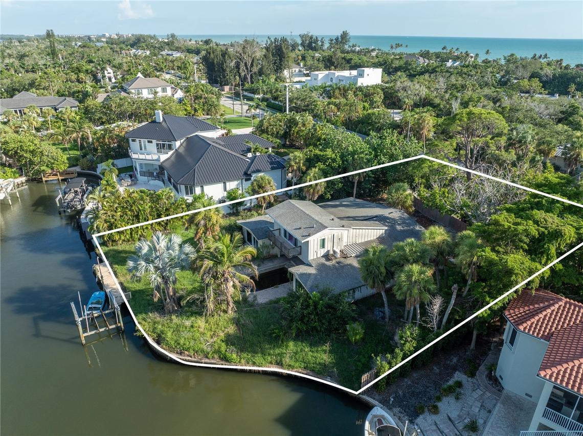 7425 Midnight Pass Rd., Sarasota, FL 34242