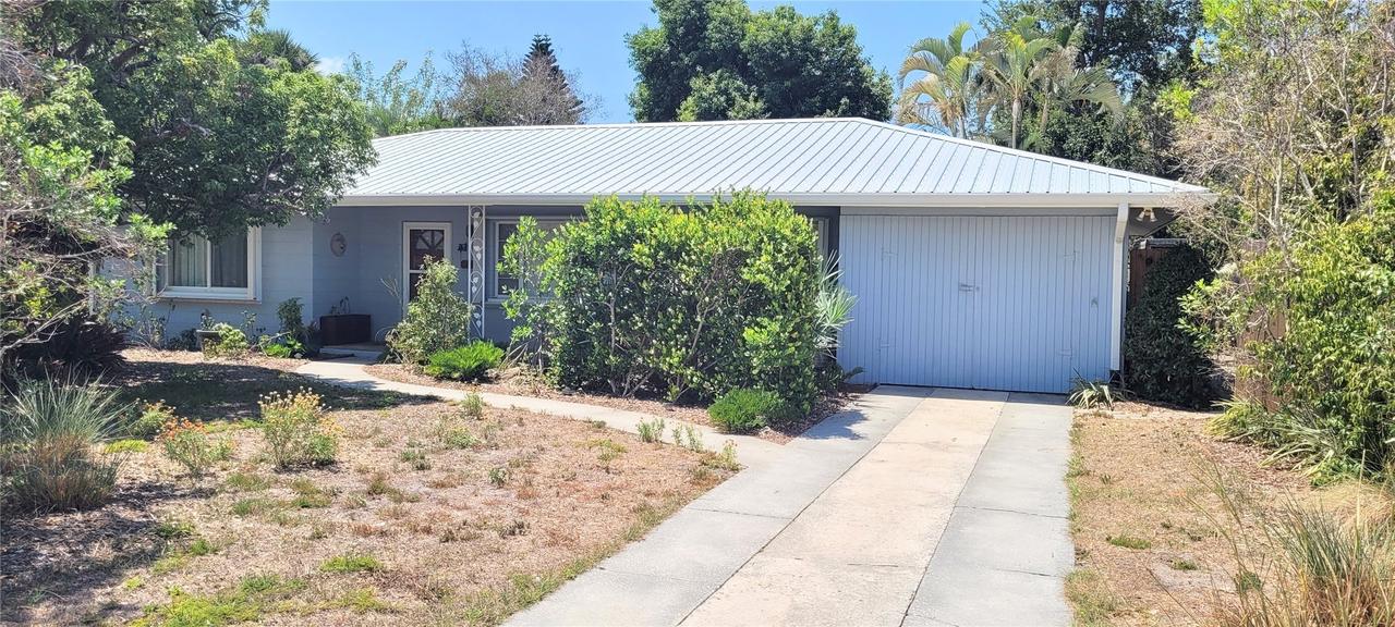 2230 Bougainvillea St., Sarasota, FL 34239