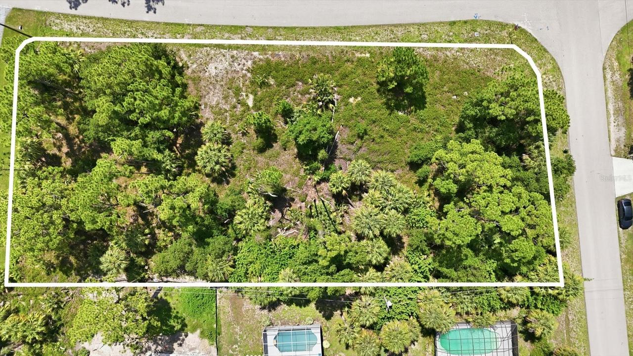 Easter Ter., North Port, FL 34286