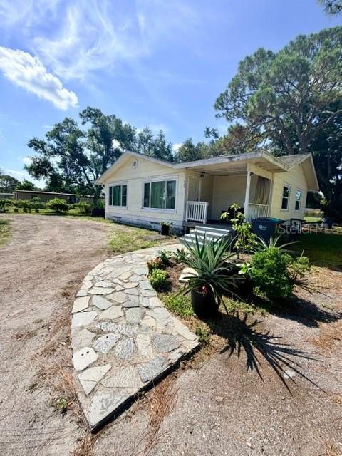 420 53rd Ave., Bradenton, FL 34203