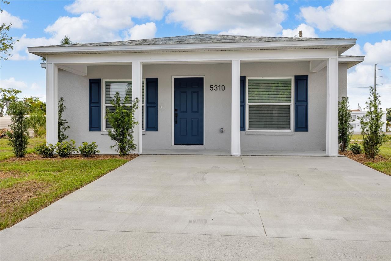 5310 22nd Street Ct., Bradenton, FL 34203