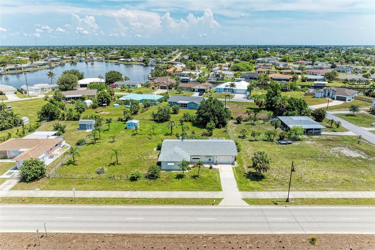 20430 Edgewater Dr., Port Charlotte, FL 33952