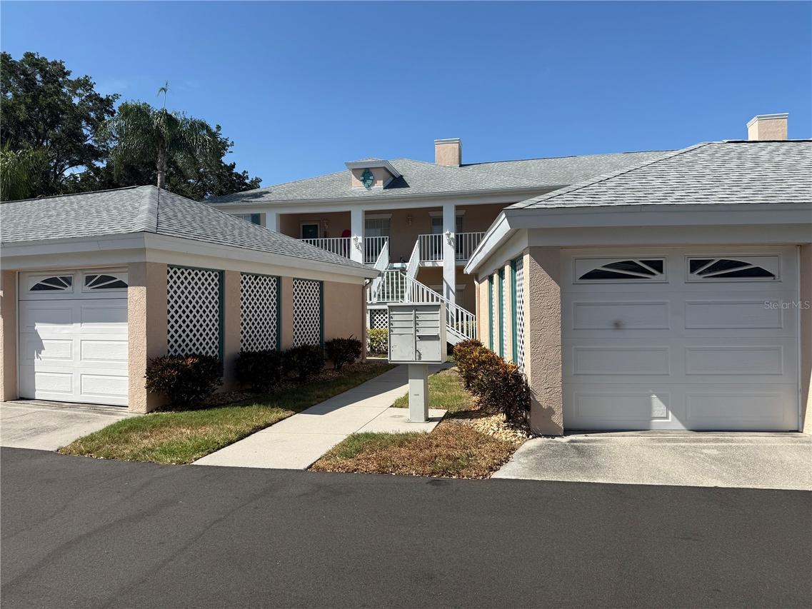 4211 Caddie Dr. #202, Bradenton, FL 34203