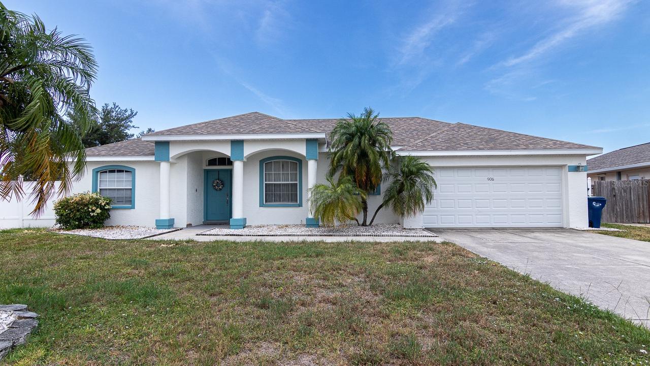 906 Wee Burn Pl., Sarasota, FL 34243