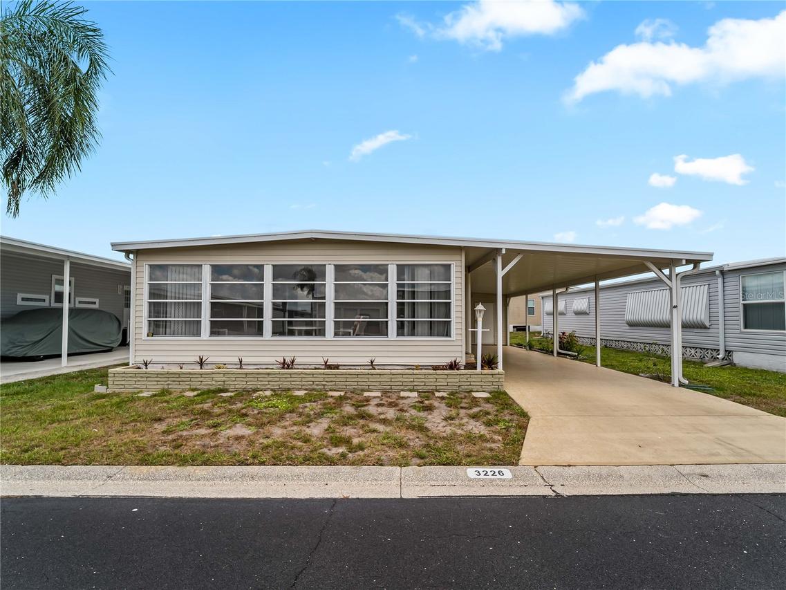 3226 Sweet Bay Ter., Sarasota, FL 34237