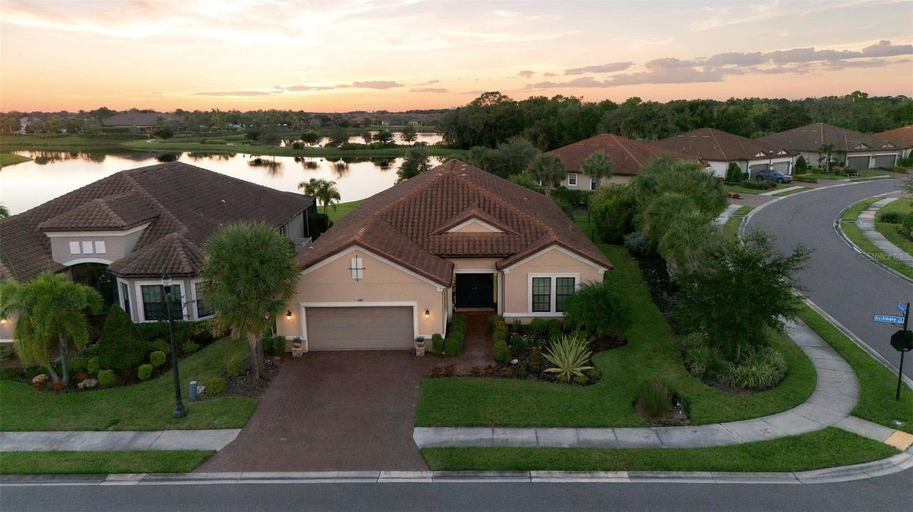 5288 Rushmere Ct., Palmetto, FL 34221