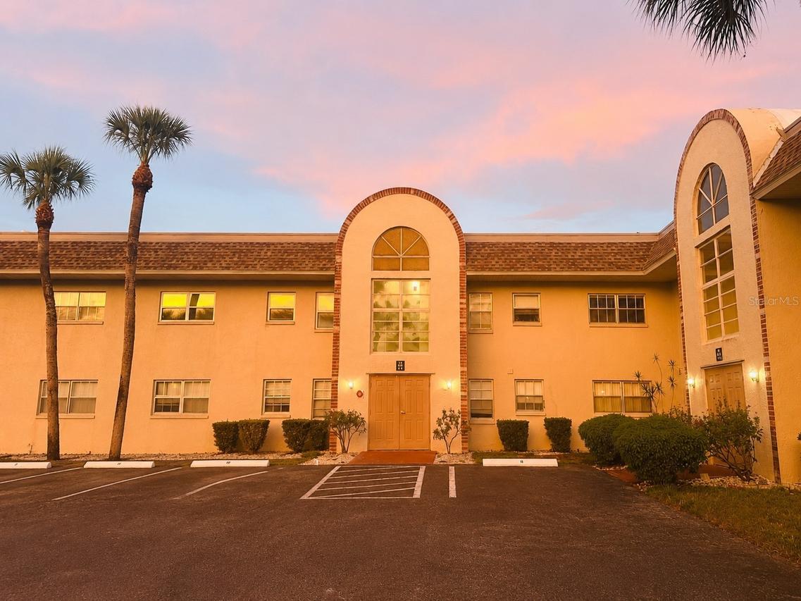 2727 75th St. #9A12, Bradenton, FL 34209