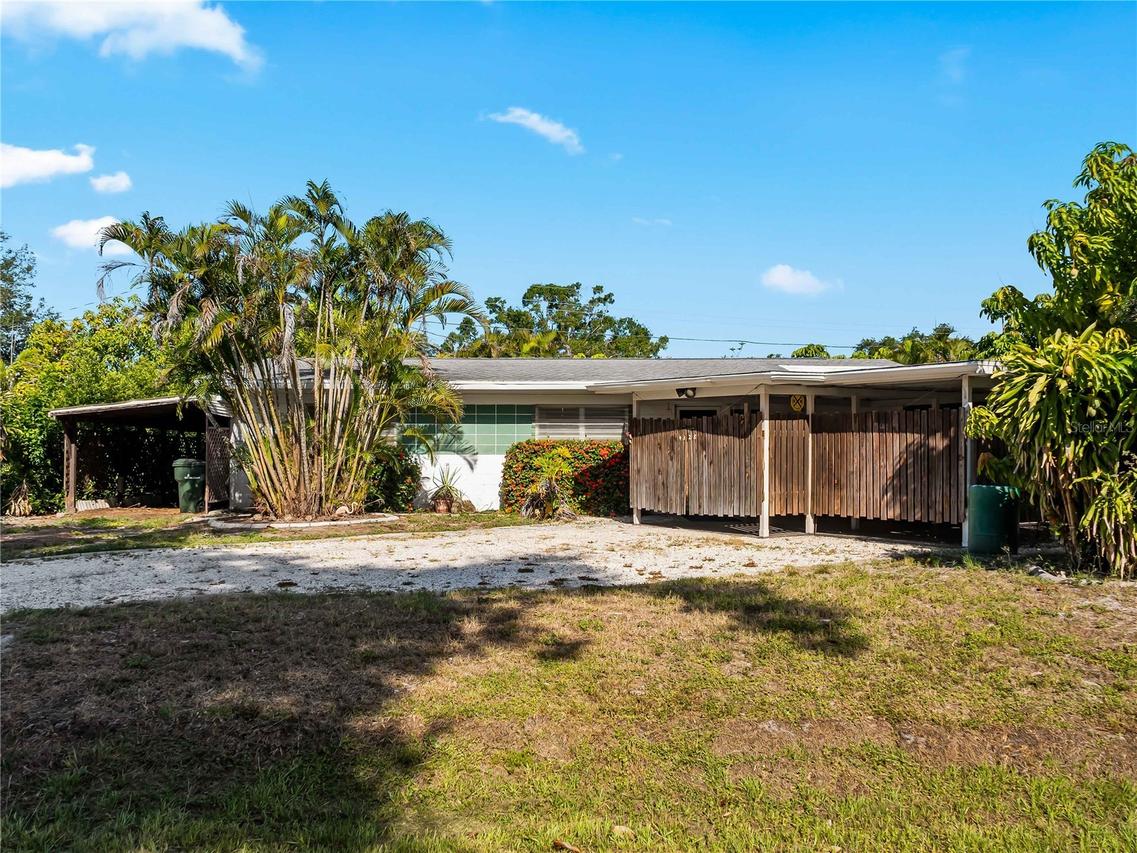 4328 Groveland Ave., Sarasota, FL 34231