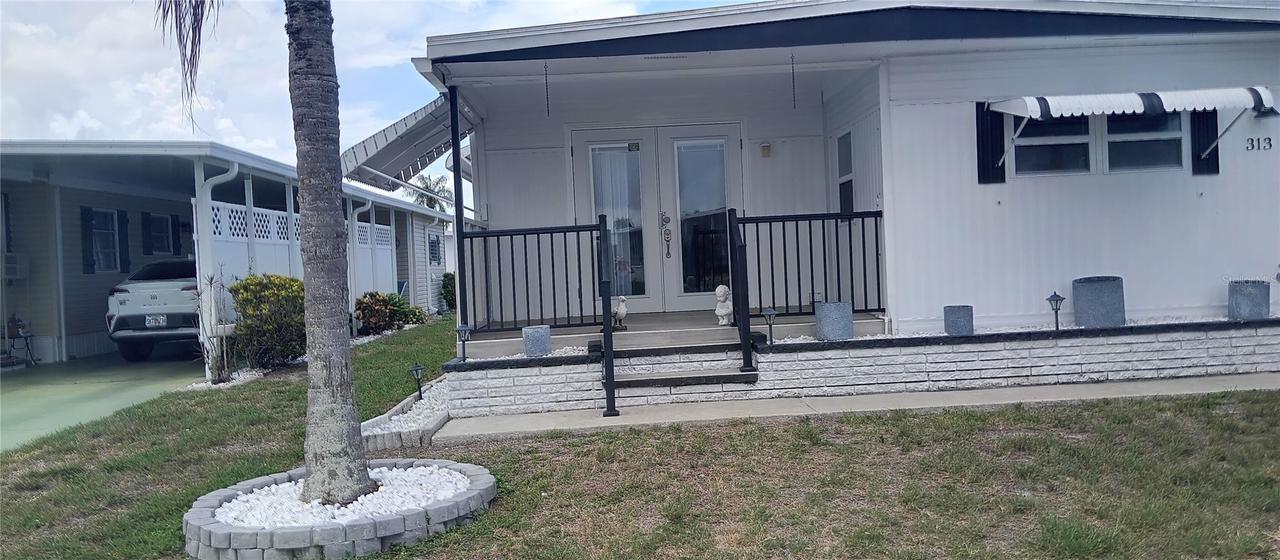 313 Danube Cir., Bradenton, FL 34207