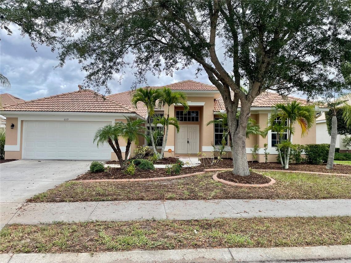 6119 Palomino Cir., Bradenton, FL 34201