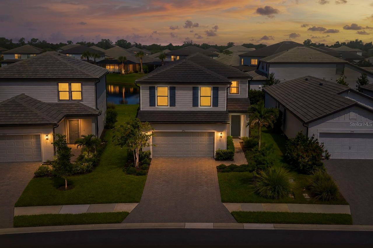 5752 Silverside Pine Ct., Lakewood Ranch, FL 34211