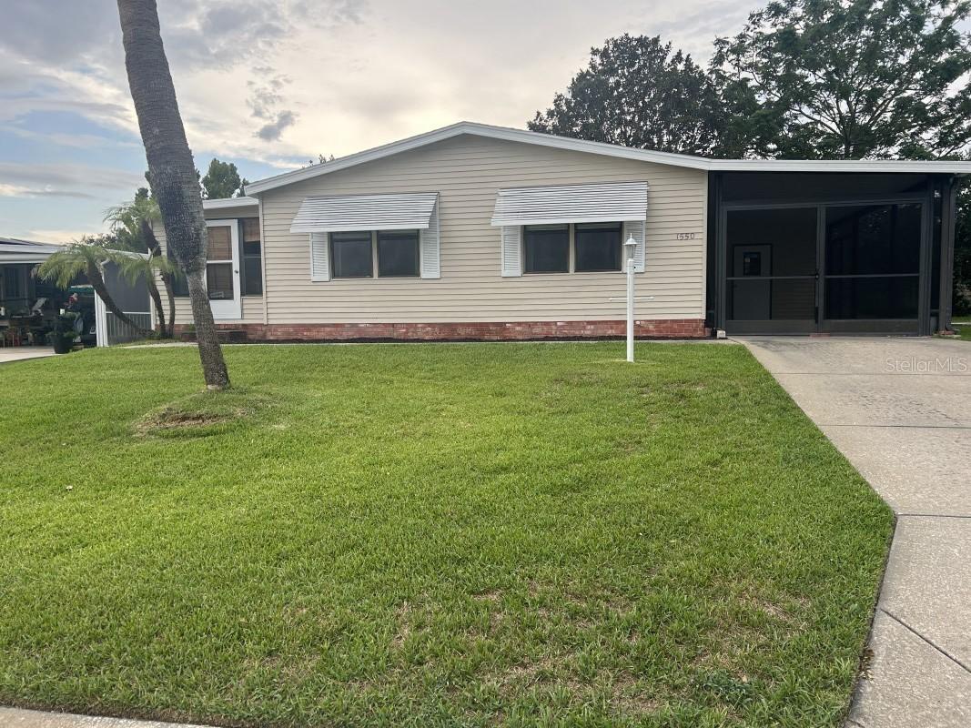 1550 Hillcrest Dr., The Villages, FL 32159