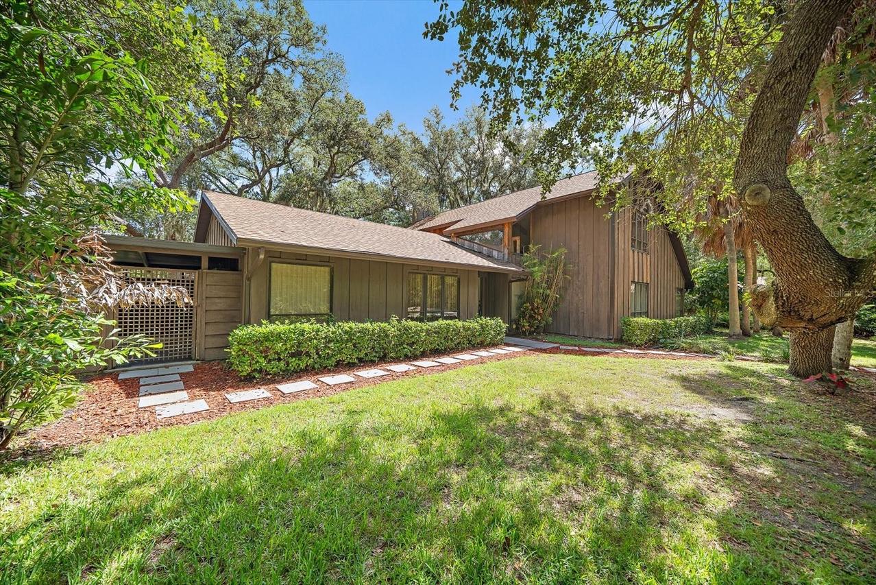 6841 Porter Rd., Sarasota, FL 34240