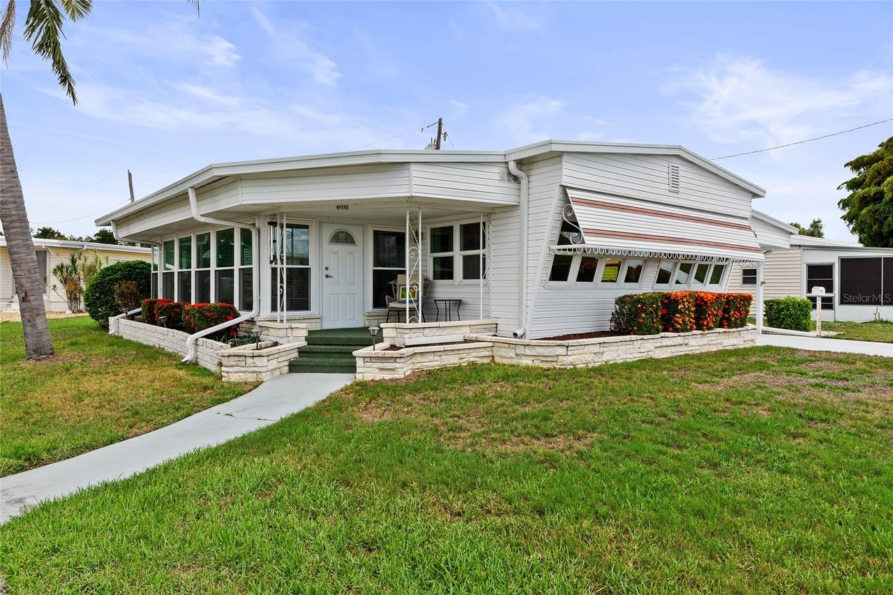 1111 42nd Ave., Ellenton, FL 34222