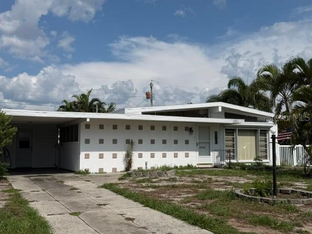 1205 Princeton Ave., Bradenton, FL 34207
