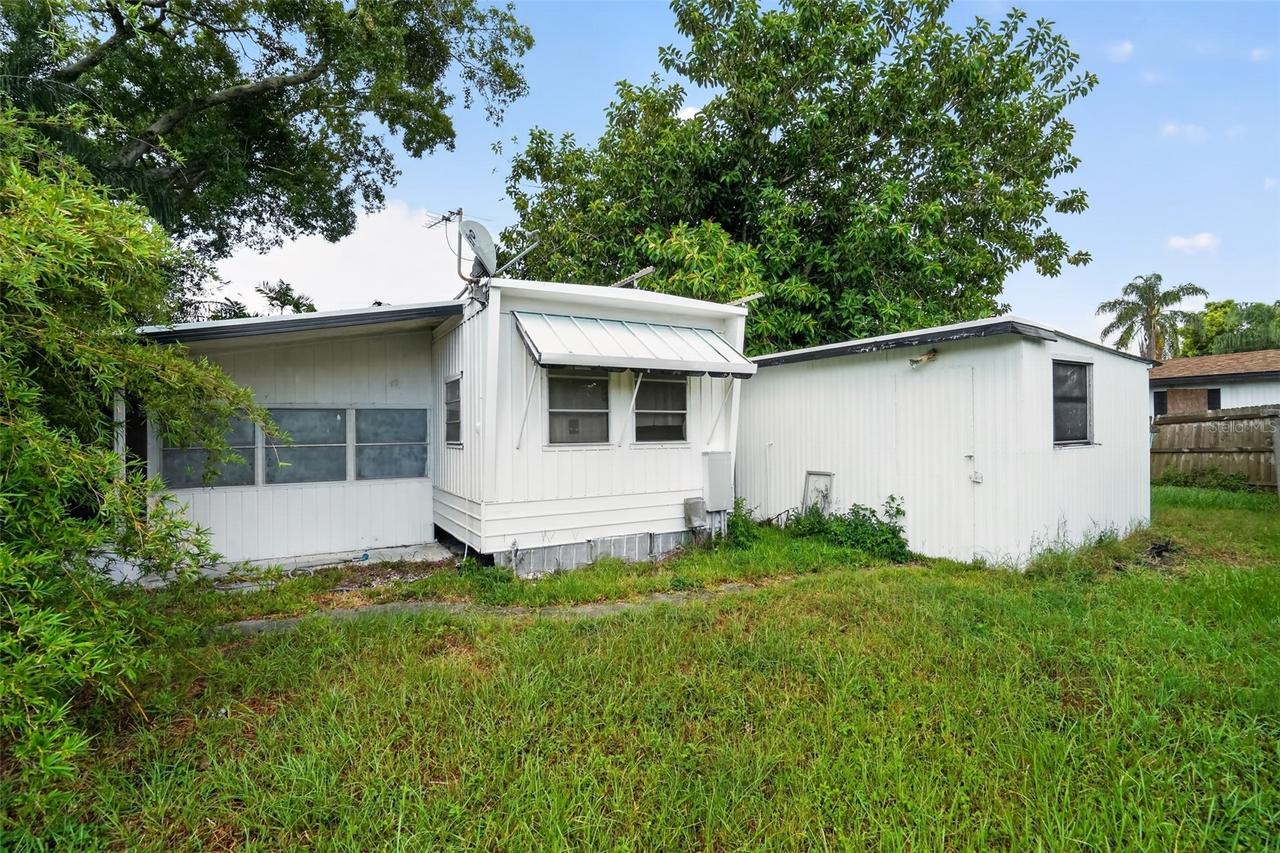 509 Domino Dr., Ruskin, FL 33570