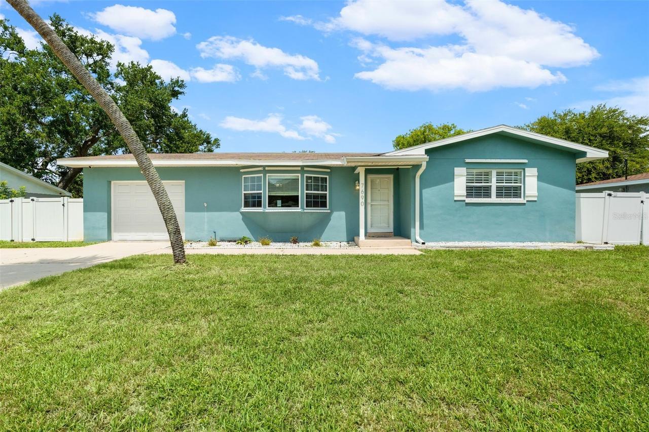 7690 91st St., Seminole, FL 33777