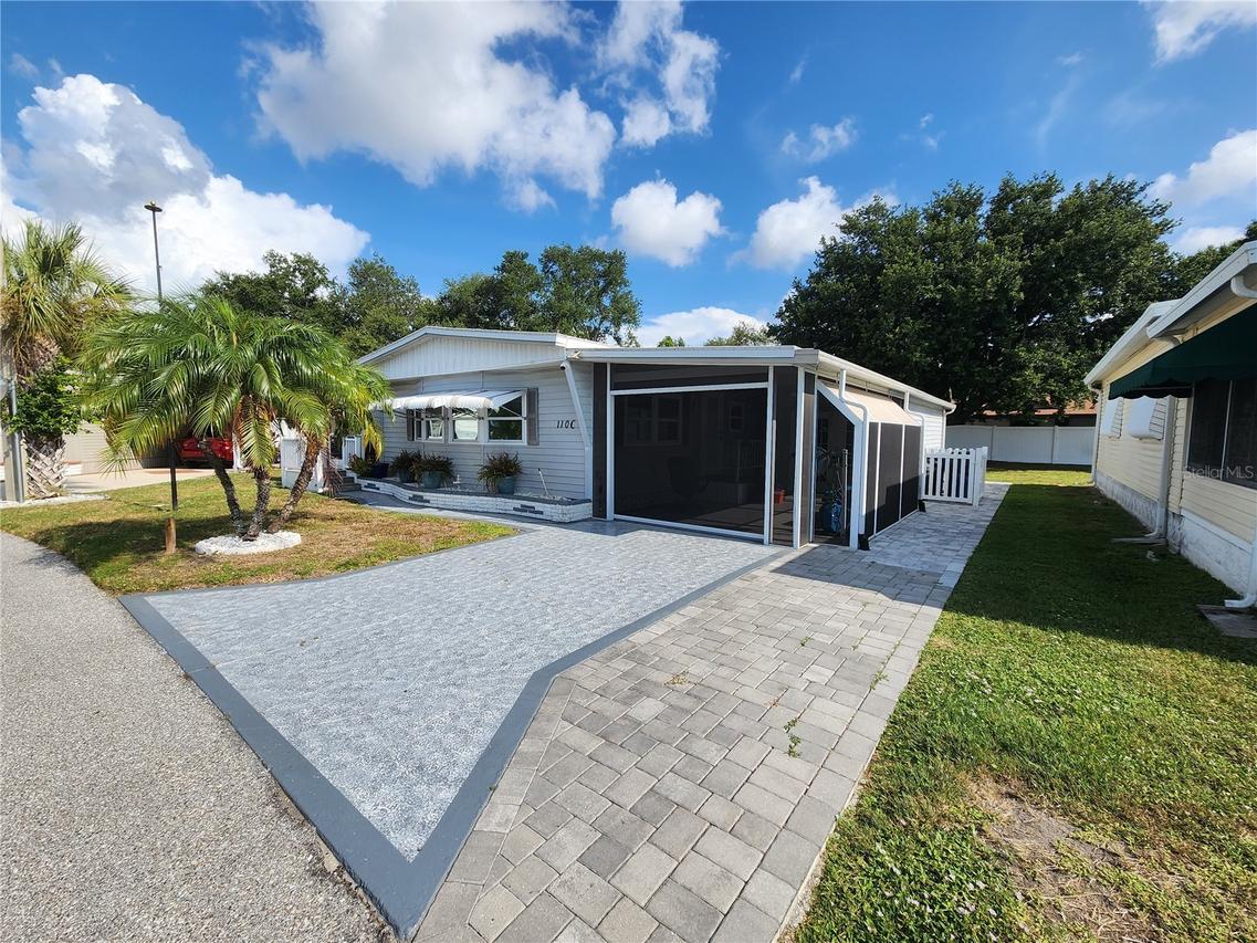 808 53rd Ave. #110, Bradenton, FL 34203