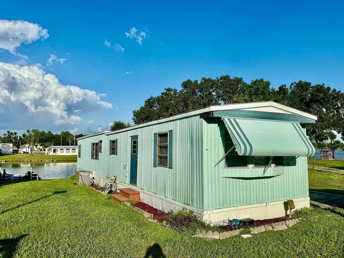 16 W Palm Cir., Lake Placid, FL 33852