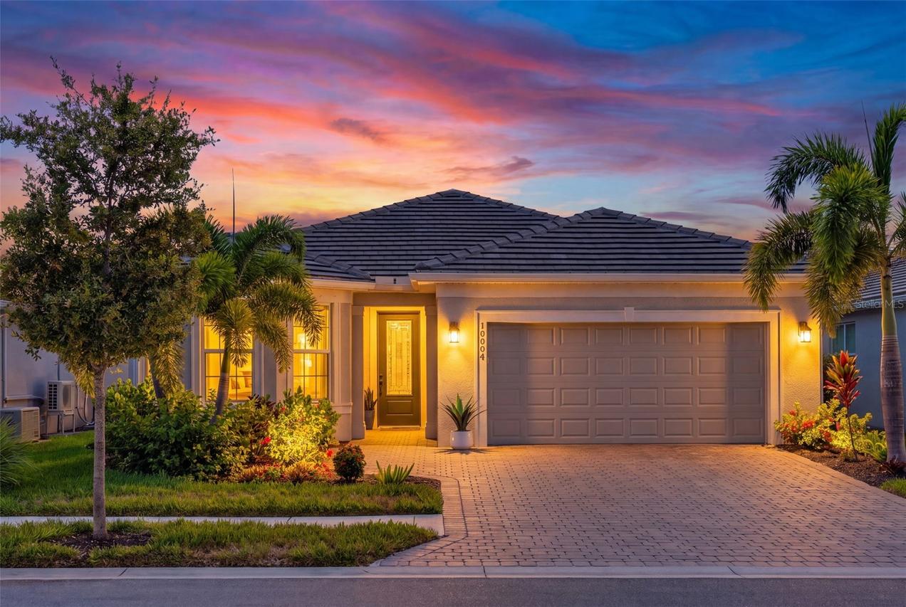 10004 Coral Shore Dr., Englewood, FL 34223