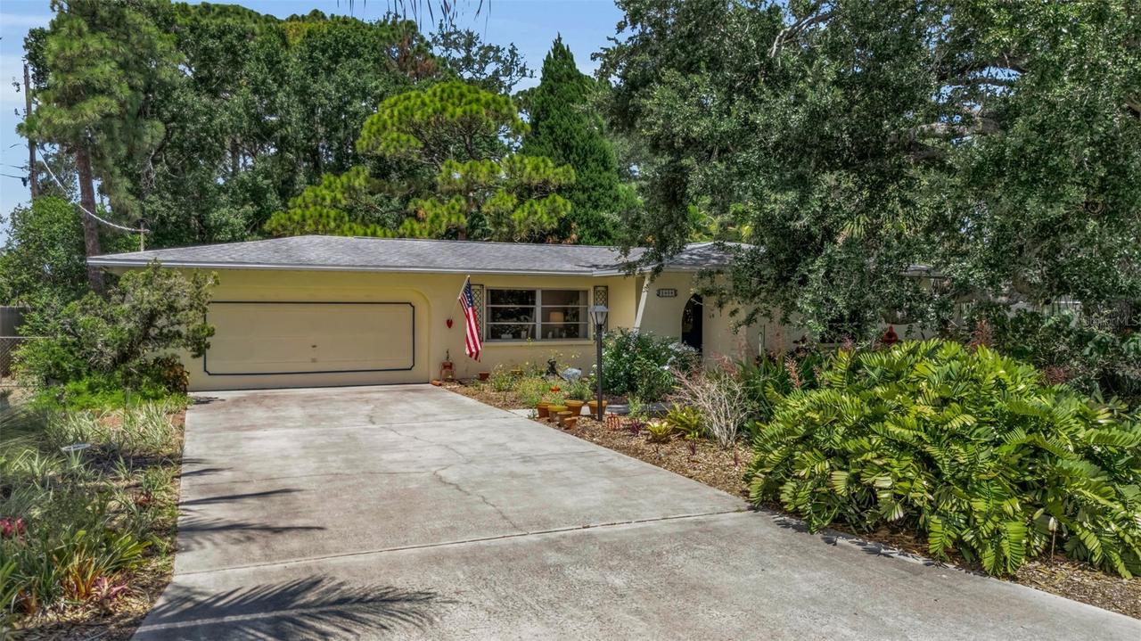 1808 49th St., Bradenton, FL 34209