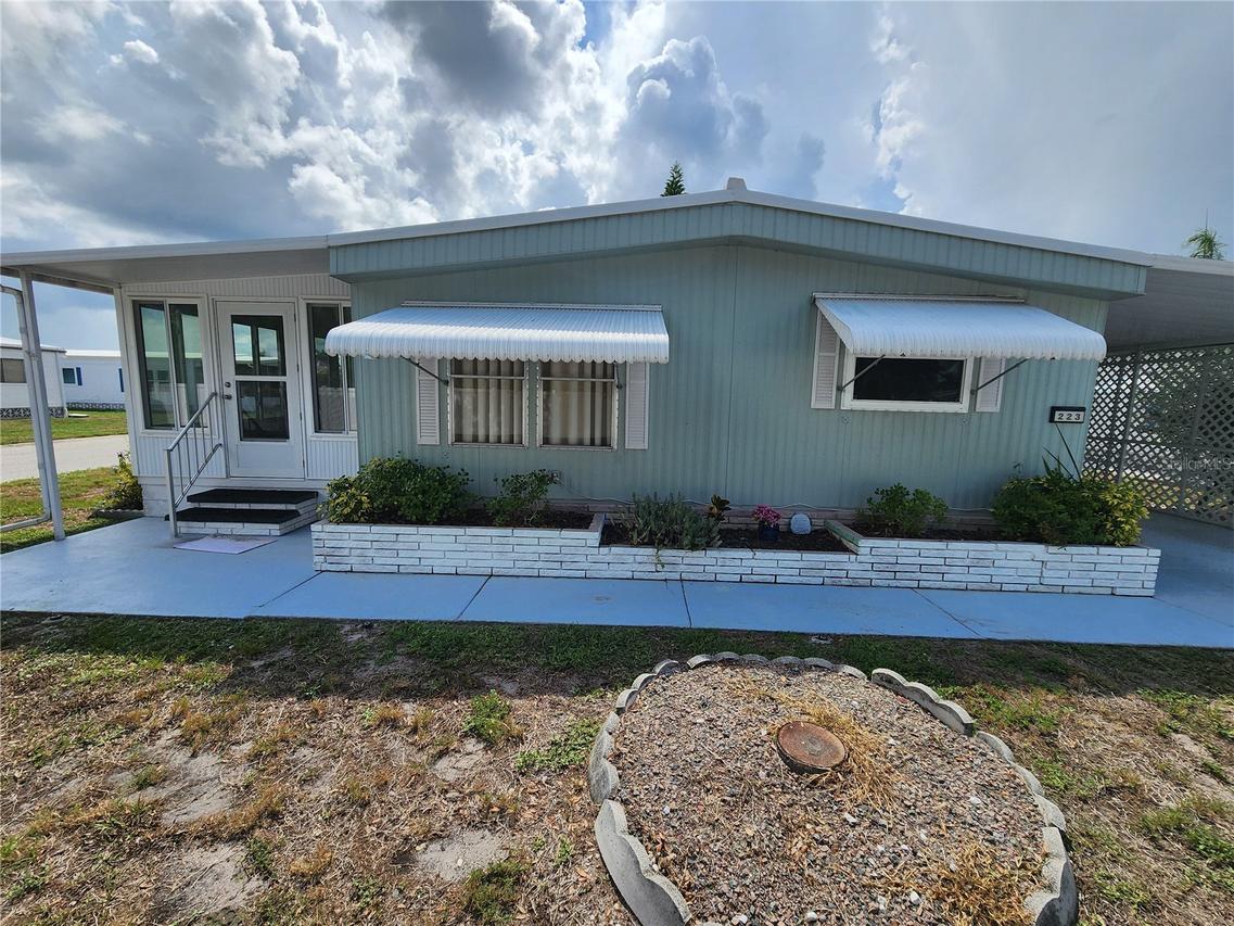808 53rd Ave. #223, Bradenton, FL 34203