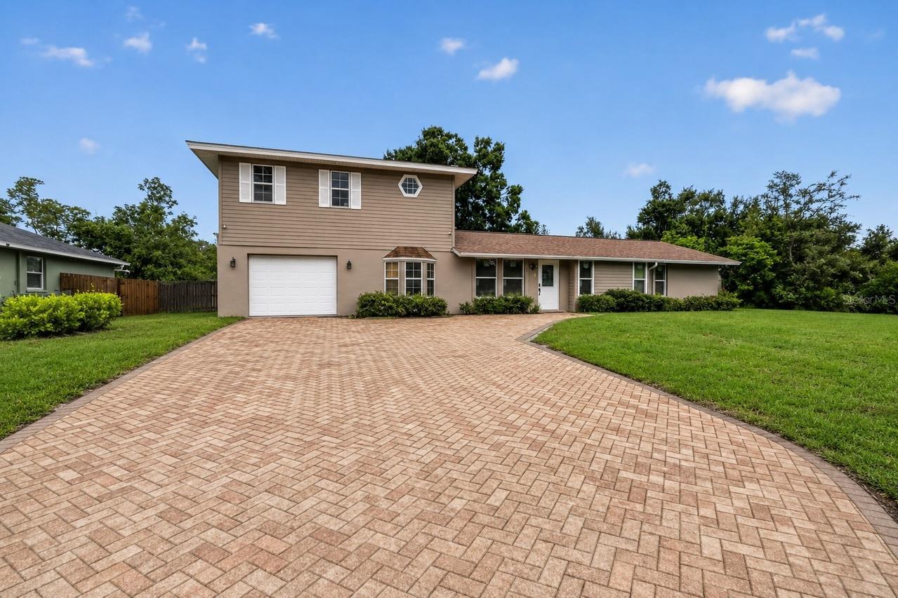 5408 Evora Ave., Sarasota, FL 34235