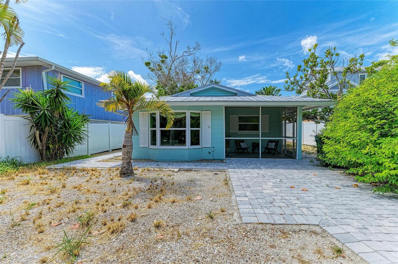 580 Linley St., Longboat Key, FL 34228