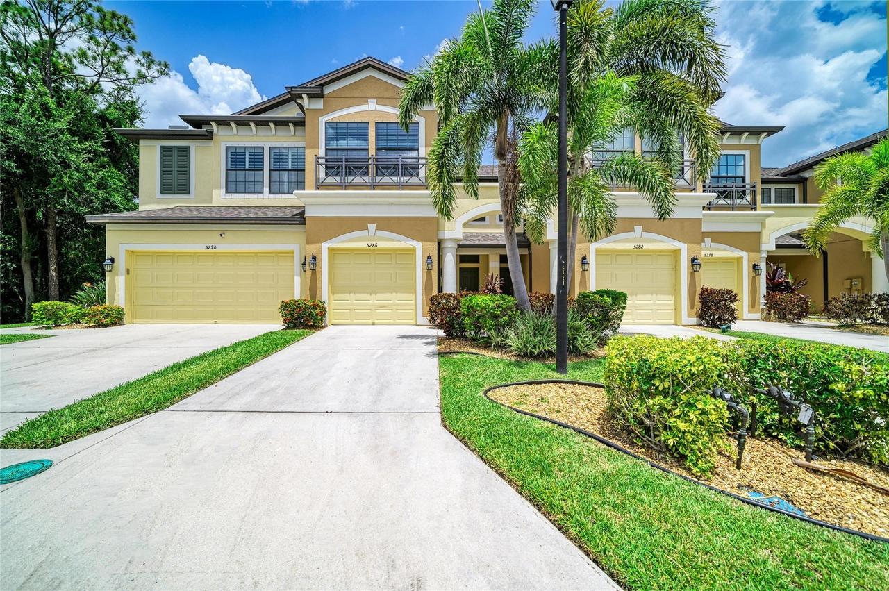 5286 78th St Cir., Bradenton, FL 34203