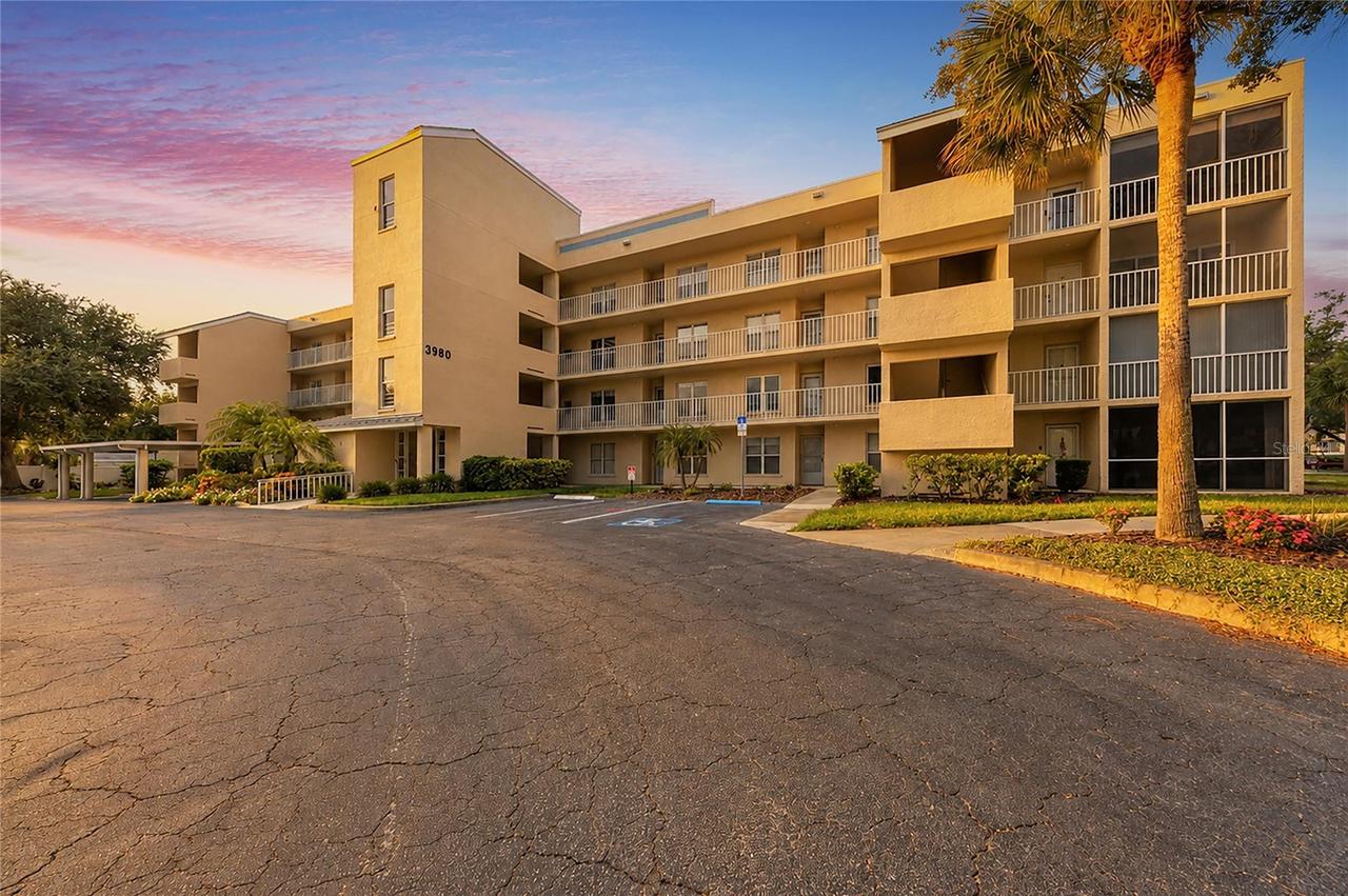 3980 Ironwood Cir. #301, Bradenton, FL 34209