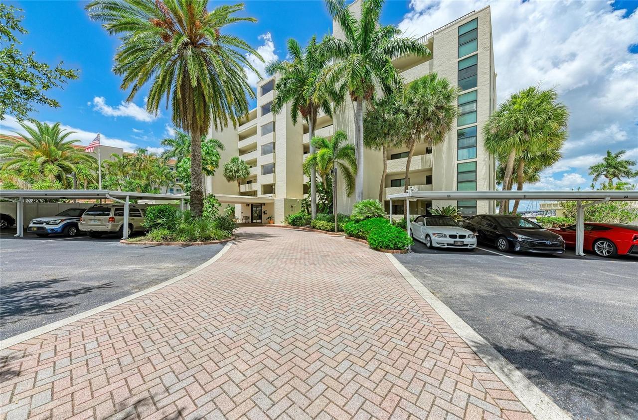 1510 1st Ave. #503, Bradenton, FL 34205