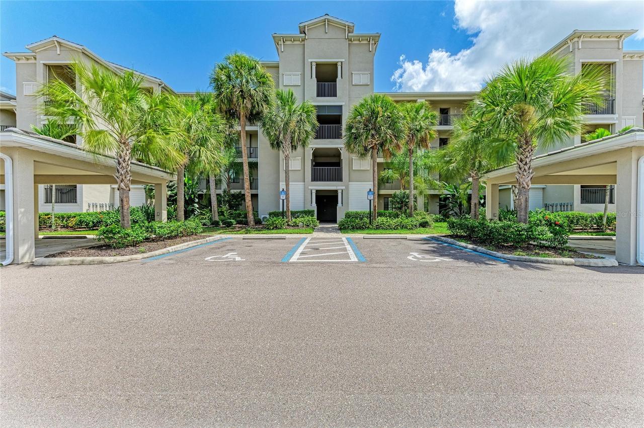 18008 Gawthrop Dr. #302, Bradenton, FL 34211