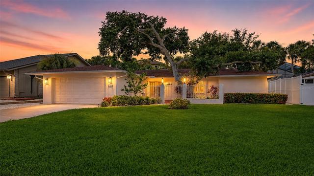 New Homes with In-ground Swimming Pools in Siesta Key: July 12th to July 18th