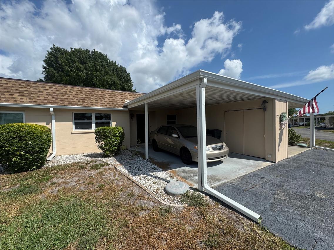 652 Park Cir., Bradenton, FL 34207