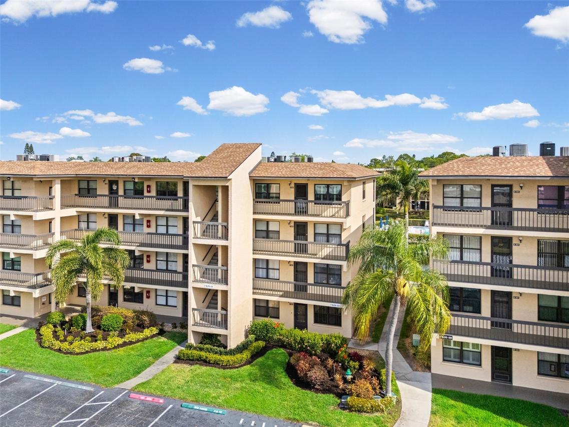635 30th Ave. #F 404, Bradenton, FL 34205