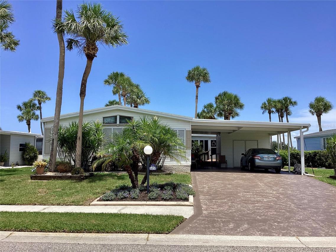 8451 Imperial Cir., Palmetto, FL 34221