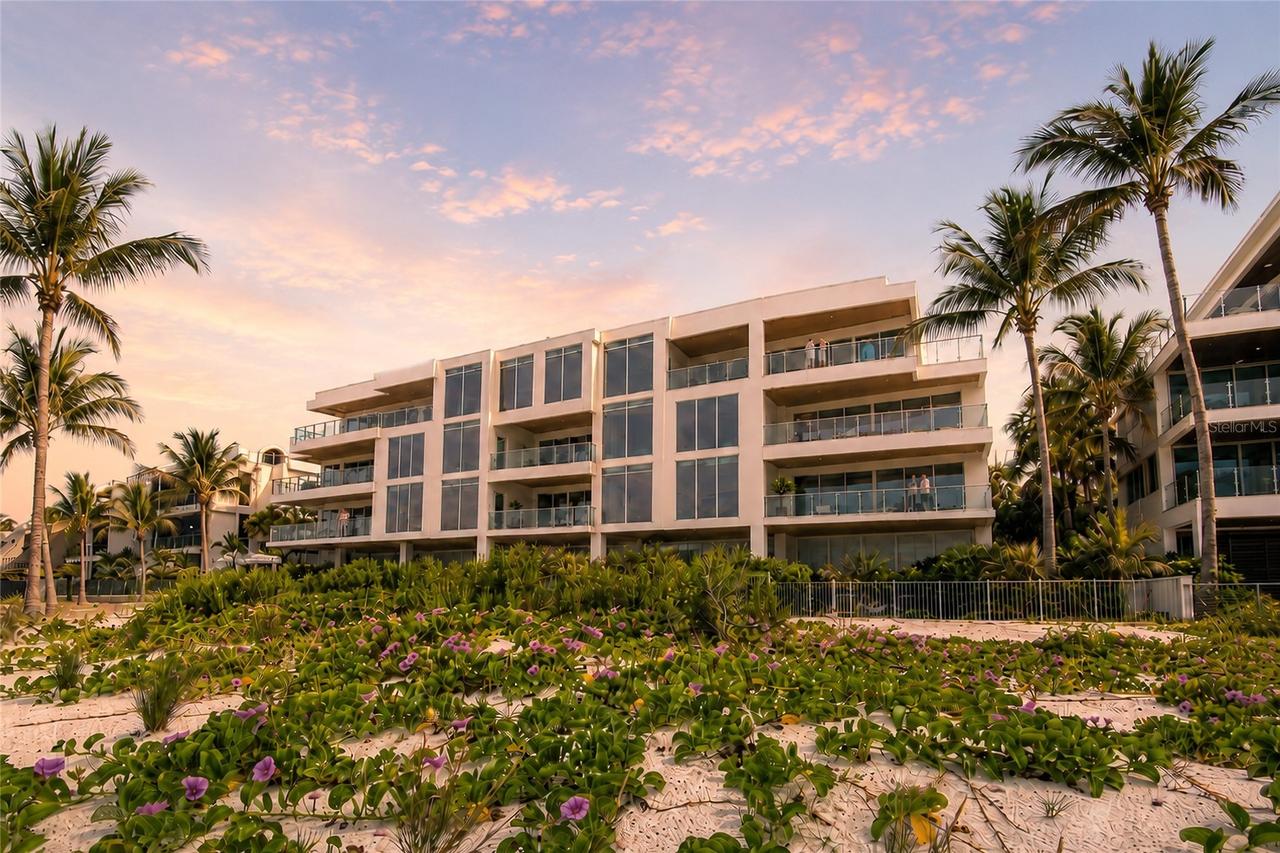 70 Avenida Veneccia #201, Sarasota, FL 34242