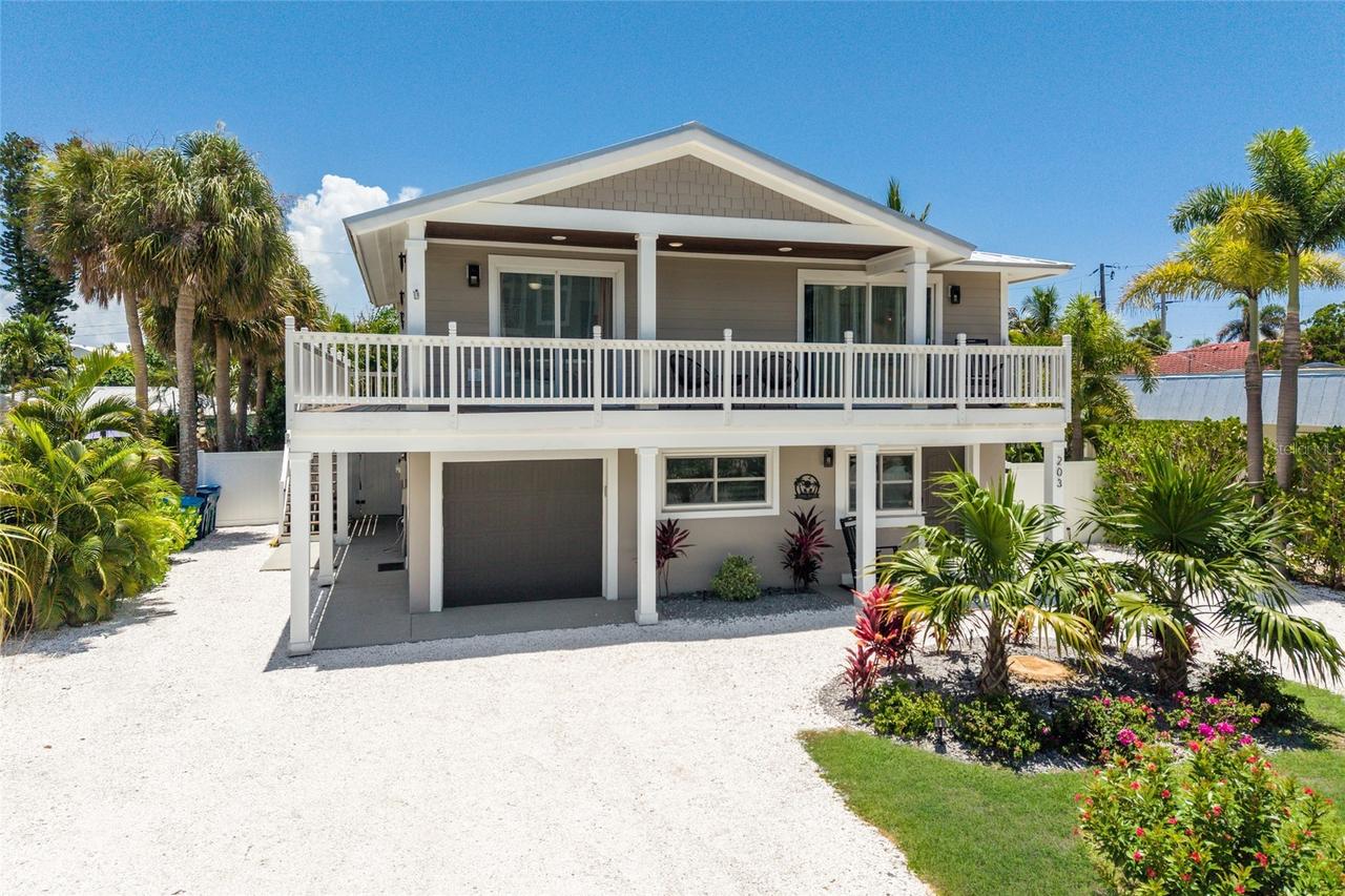 203 72nd St., Holmes Beach, FL 34217