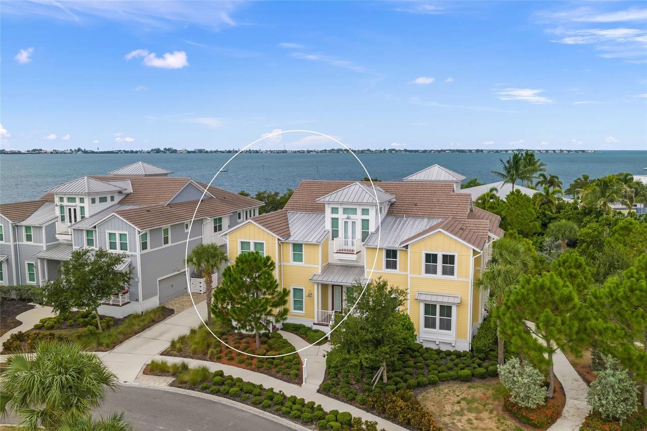 264 Saint Lucia Dr. #201, Bradenton, FL 34209